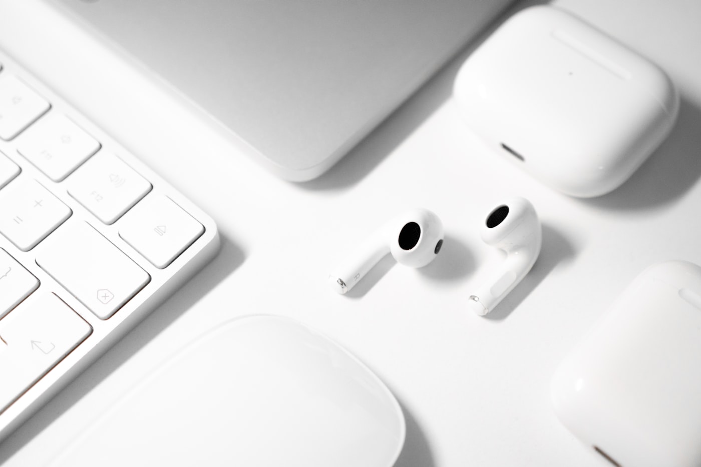 30代男のBluetoothイヤホン選び — 通勤・在宅・集中の3用途で1ペア決める