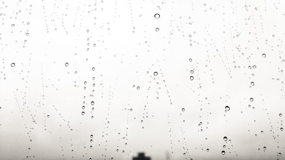 雨の休日を少し良くする方法 イメージ画像