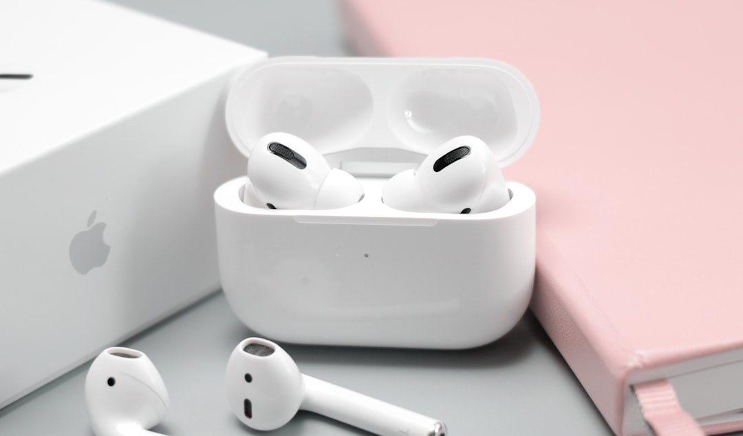 AirPods vs Sony