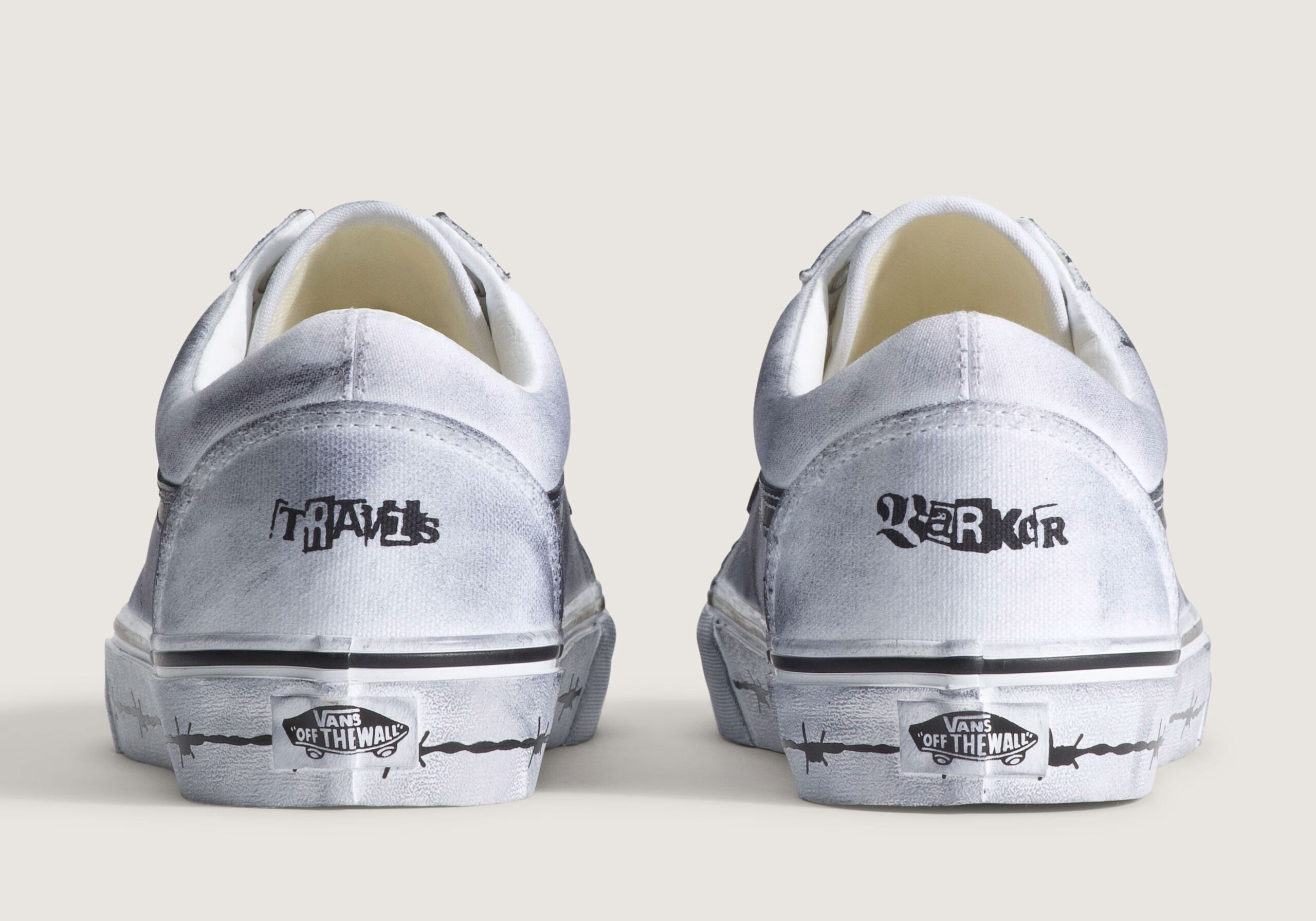 Travis Barker × Vans Old Skool Dues Paid (VN000E9TCJ7) 実物画像